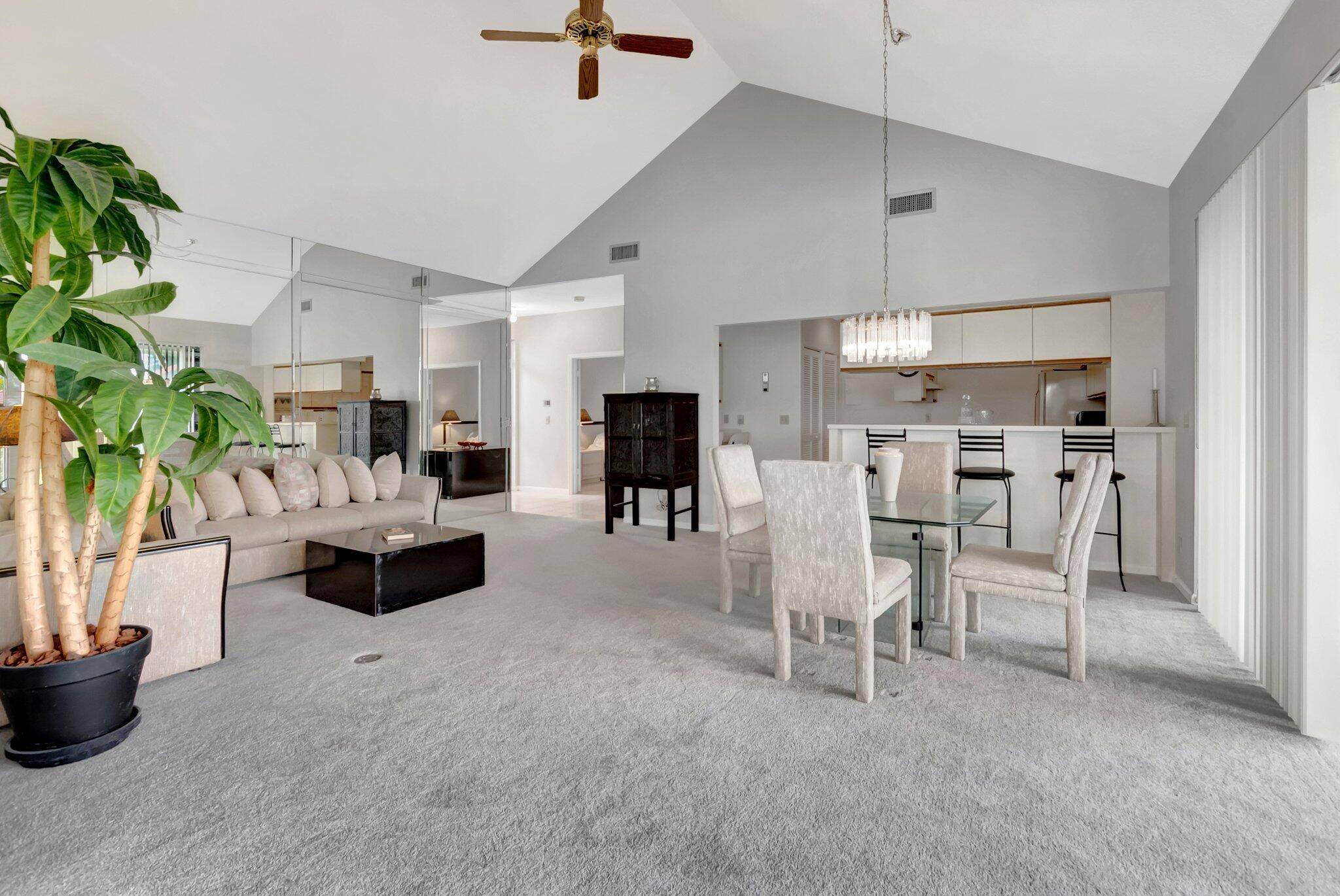 Boca Raton, FL 33434,19337 Sabal Lake DR