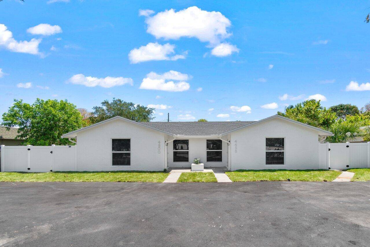 Boca Raton, FL 33431,4498 NW 2nd AVE