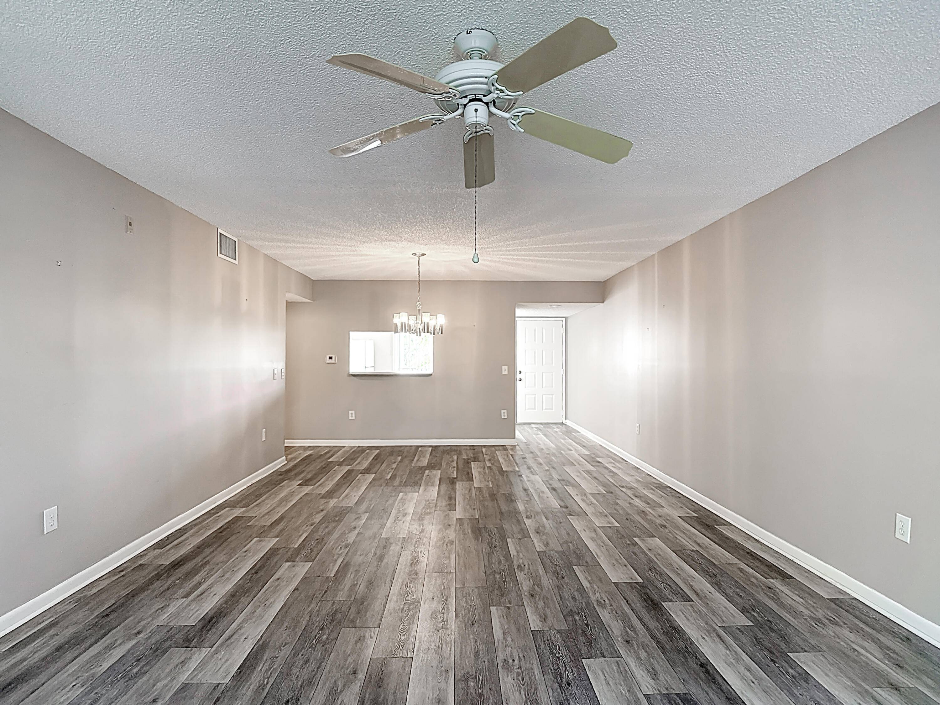 Pembroke Pines, FL 33027,13700 SW 14th ST 206d
