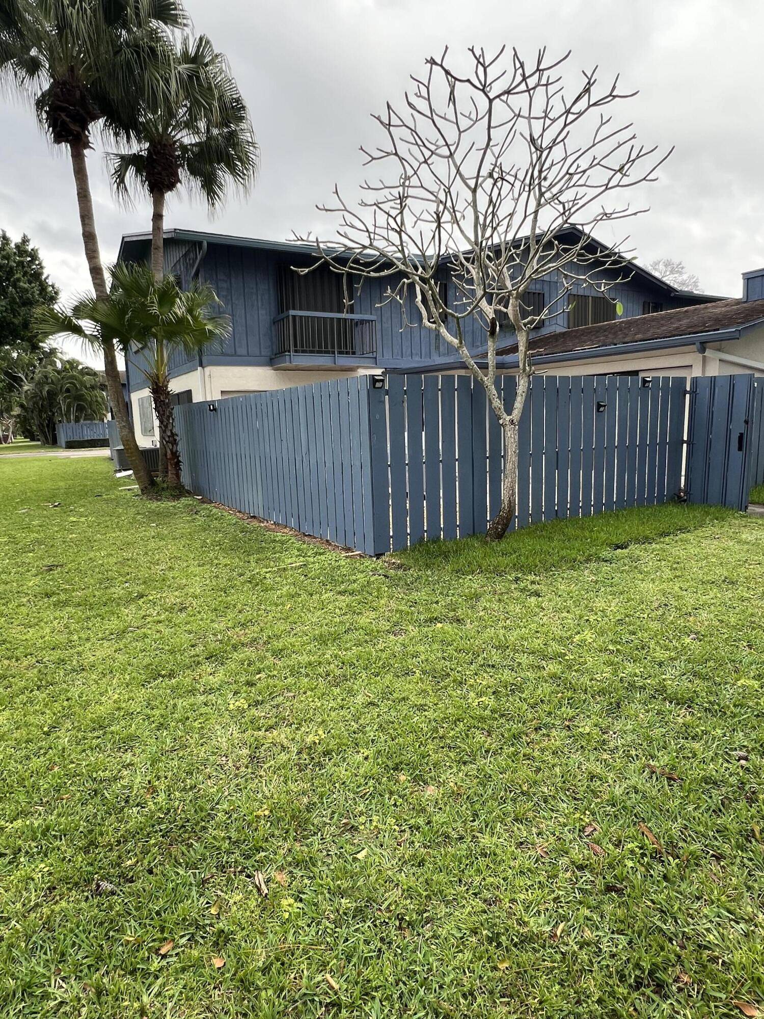 Lake Worth, FL 33463,4643 Holly Lake DR