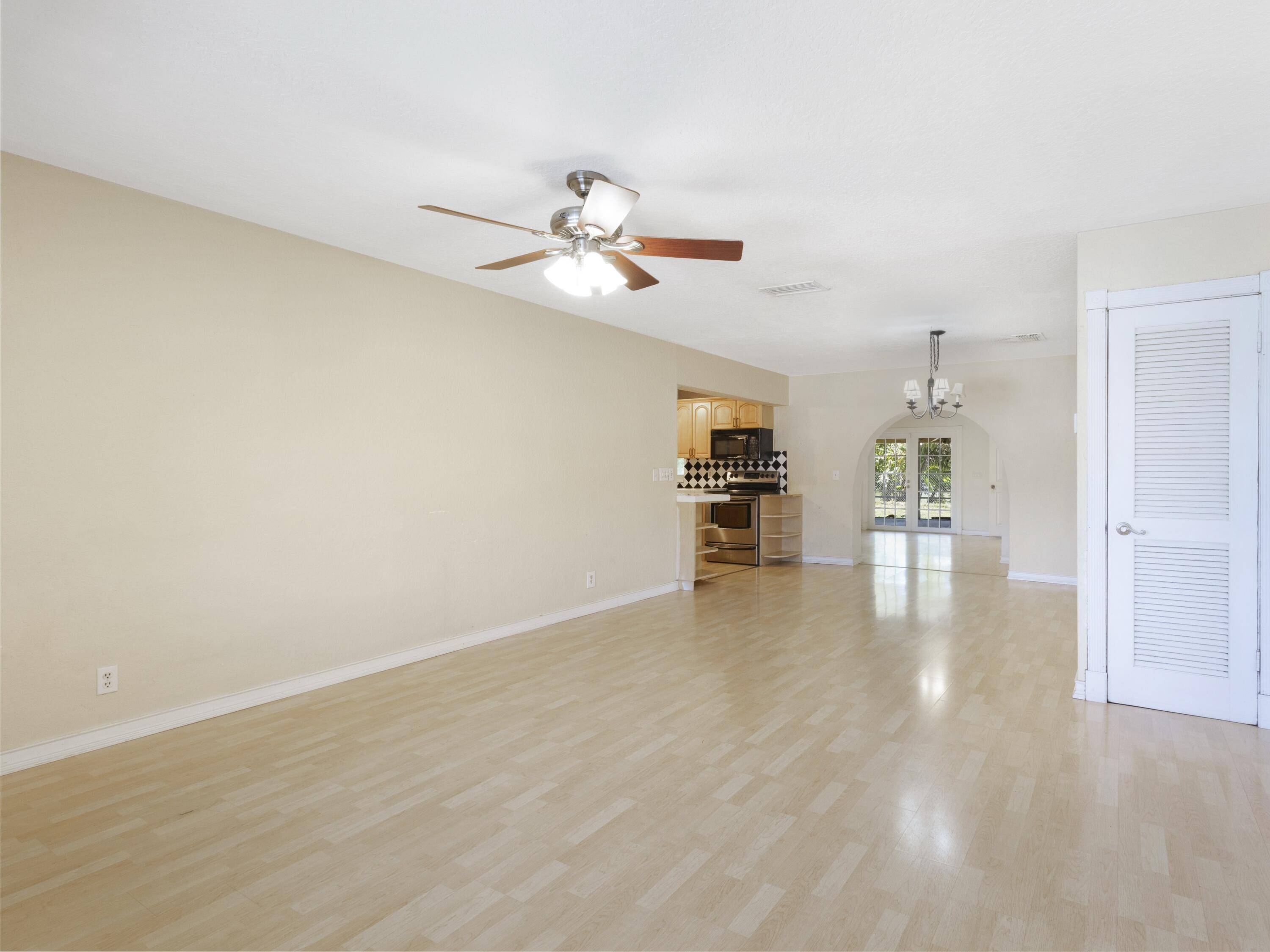 Boca Raton, FL 33434,19654 Colorado CIR