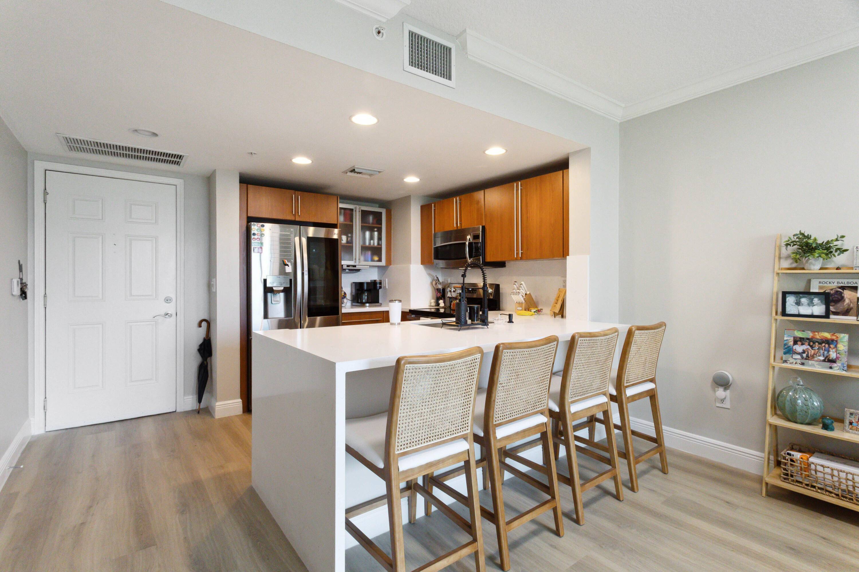 West Palm Beach, FL 33401,610 Clematis ST 515