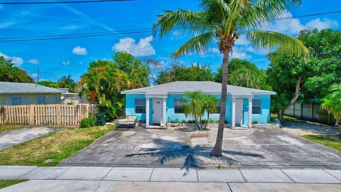 Delray Beach, FL 33483,327 SE 3rd AVE