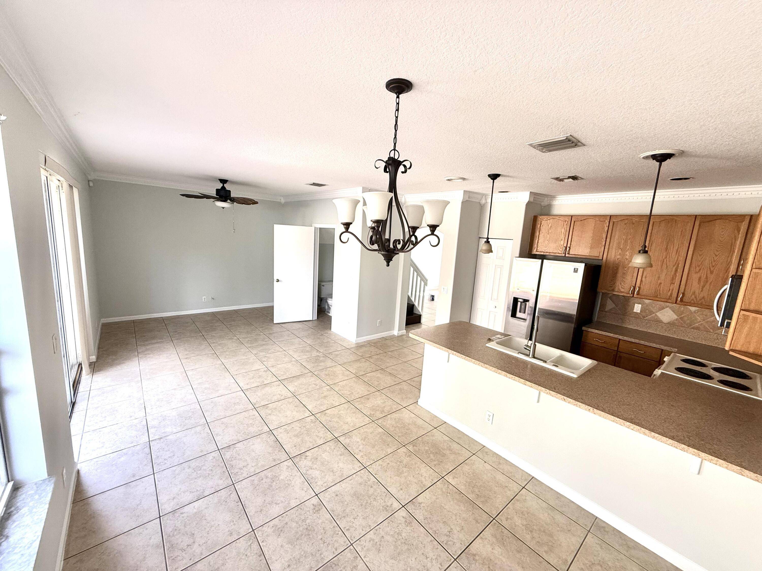 West Palm Beach, FL 33409,4232 Lake Tahoe CIR