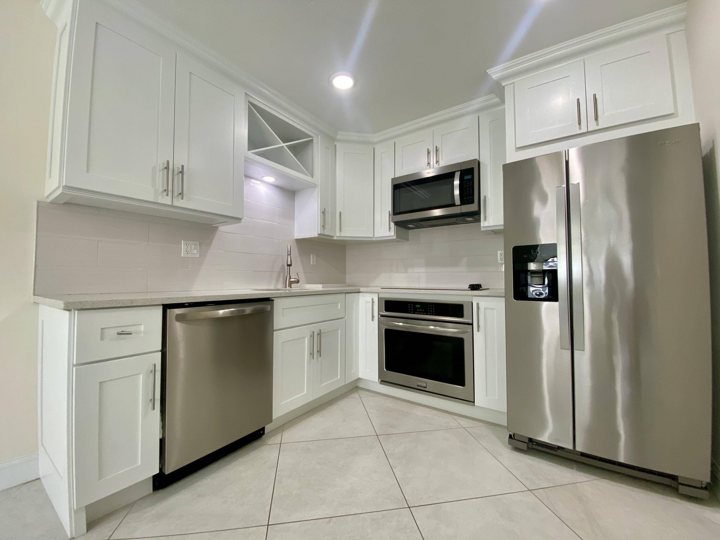 Delray Beach, FL 33484,296 Burgundy G