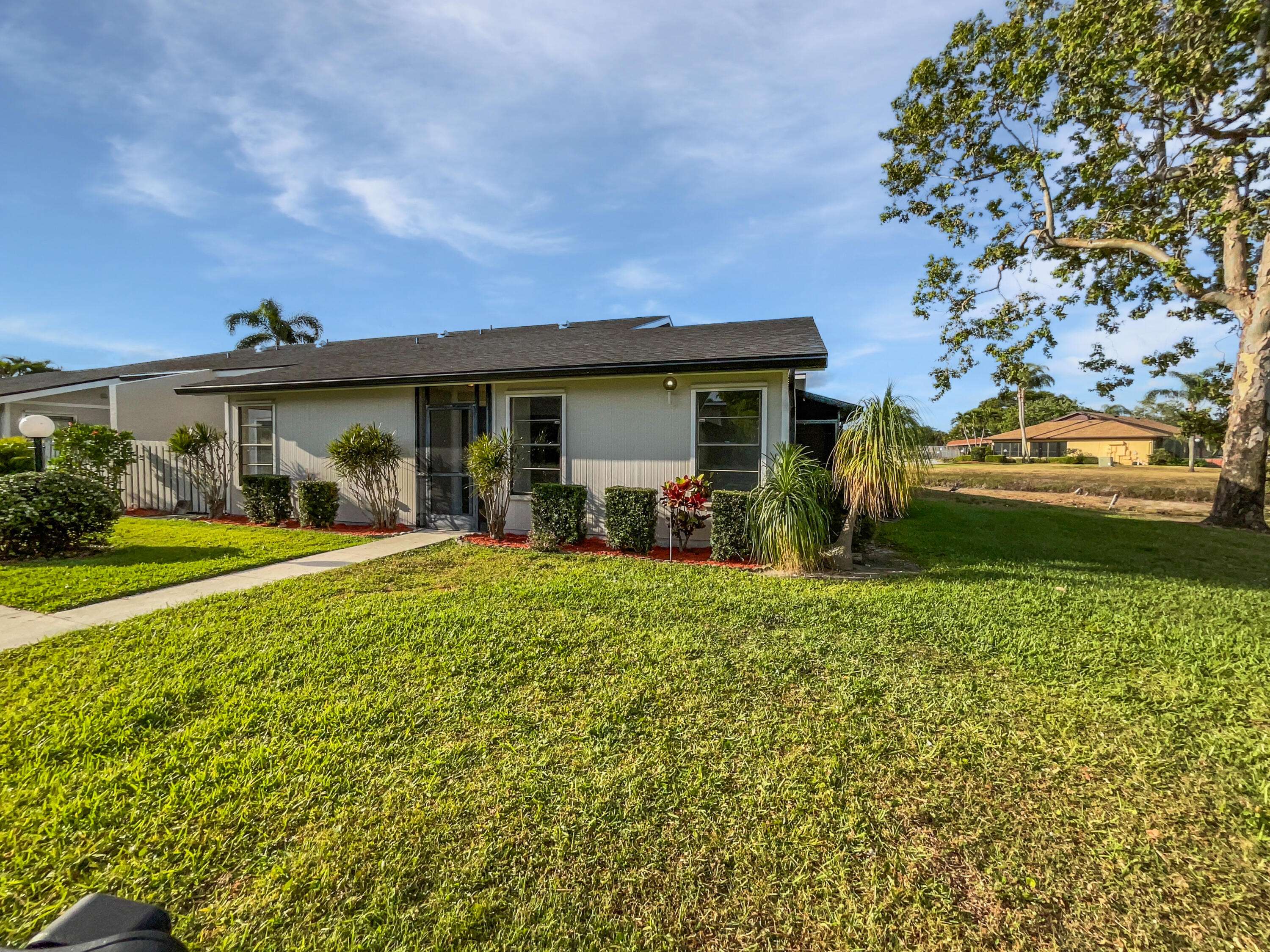 West Palm Beach, FL 33417,4249 Willow Pond CIR