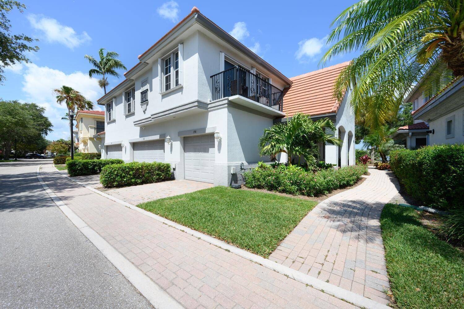 Palm Beach Gardens, FL 33410,198 Evergrene Pkwy