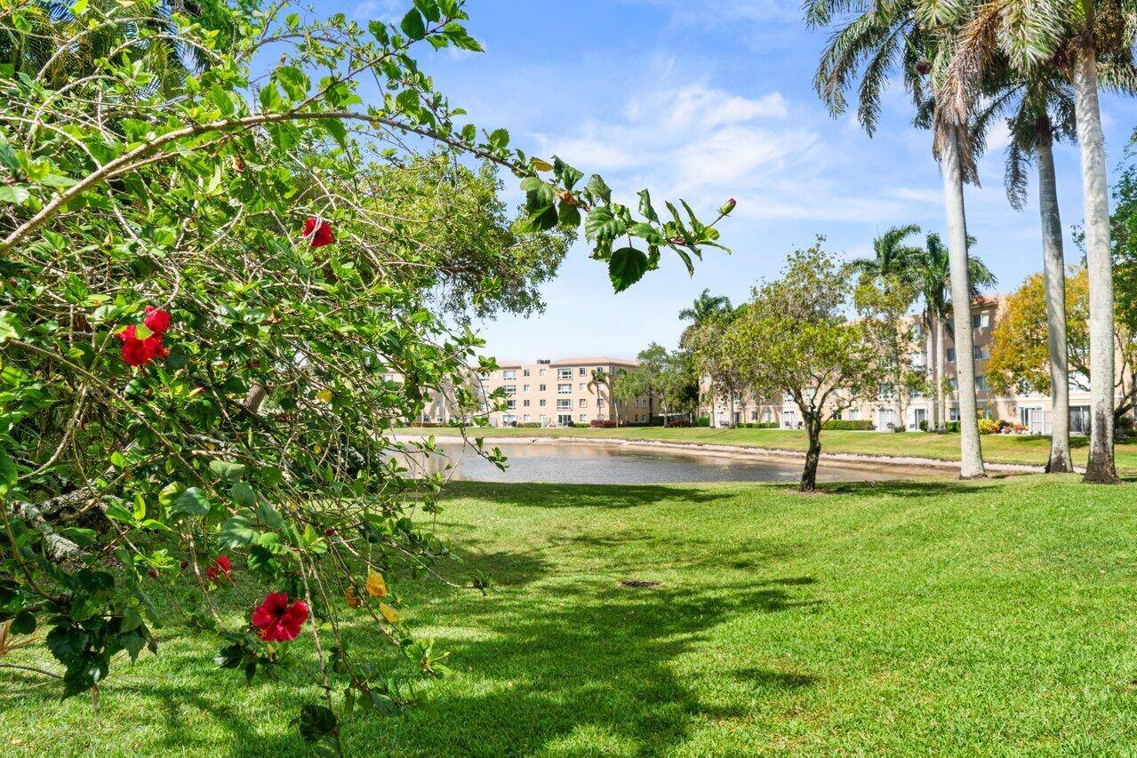 Boynton Beach, FL 33437,12479 Crystal Pointe DR 102