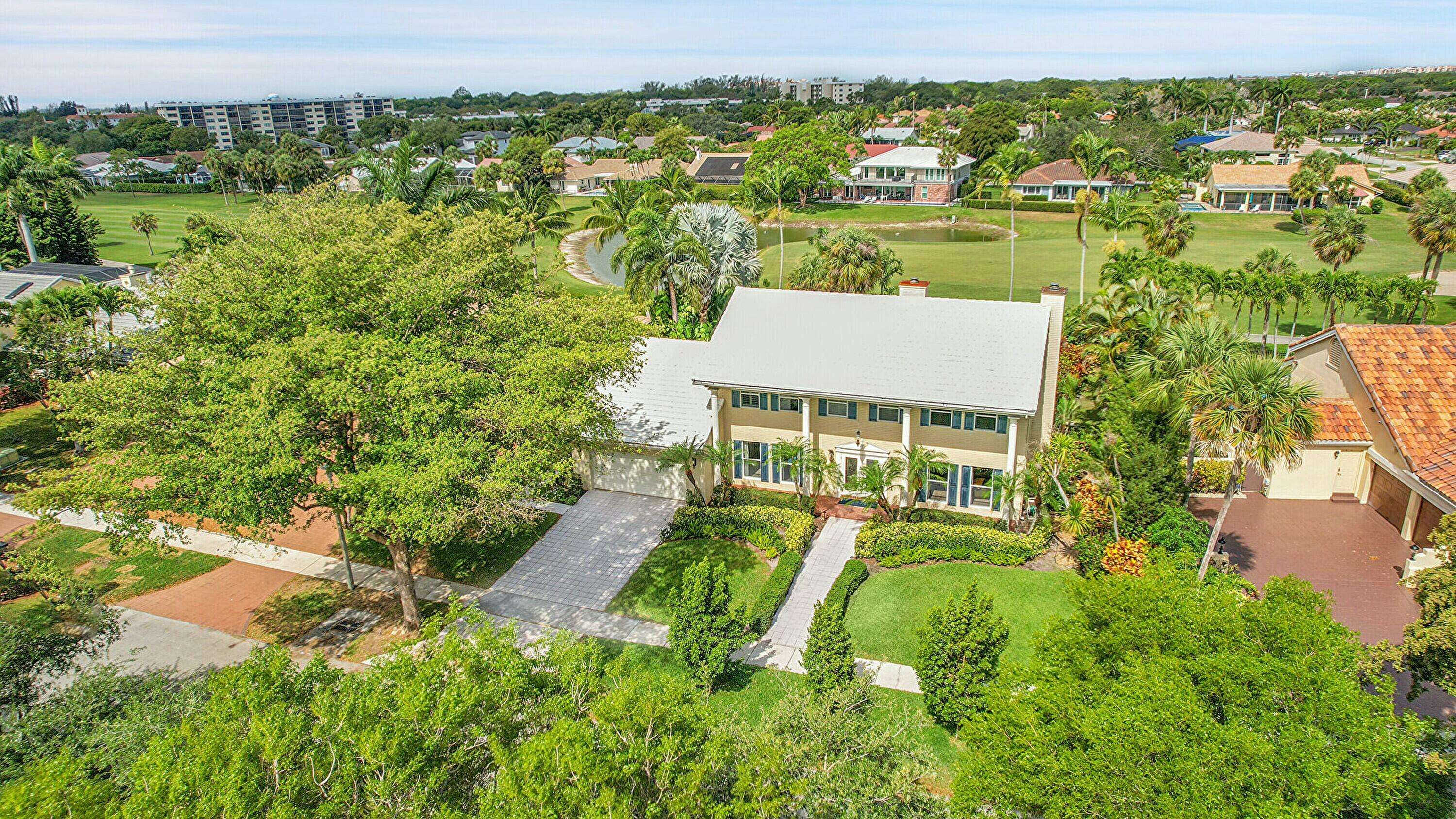 Deerfield Beach, FL 33442,435 Deer Creek Woodlake Lane