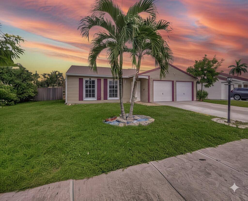 Lake Worth, FL 33467,5279 W Canal CIR