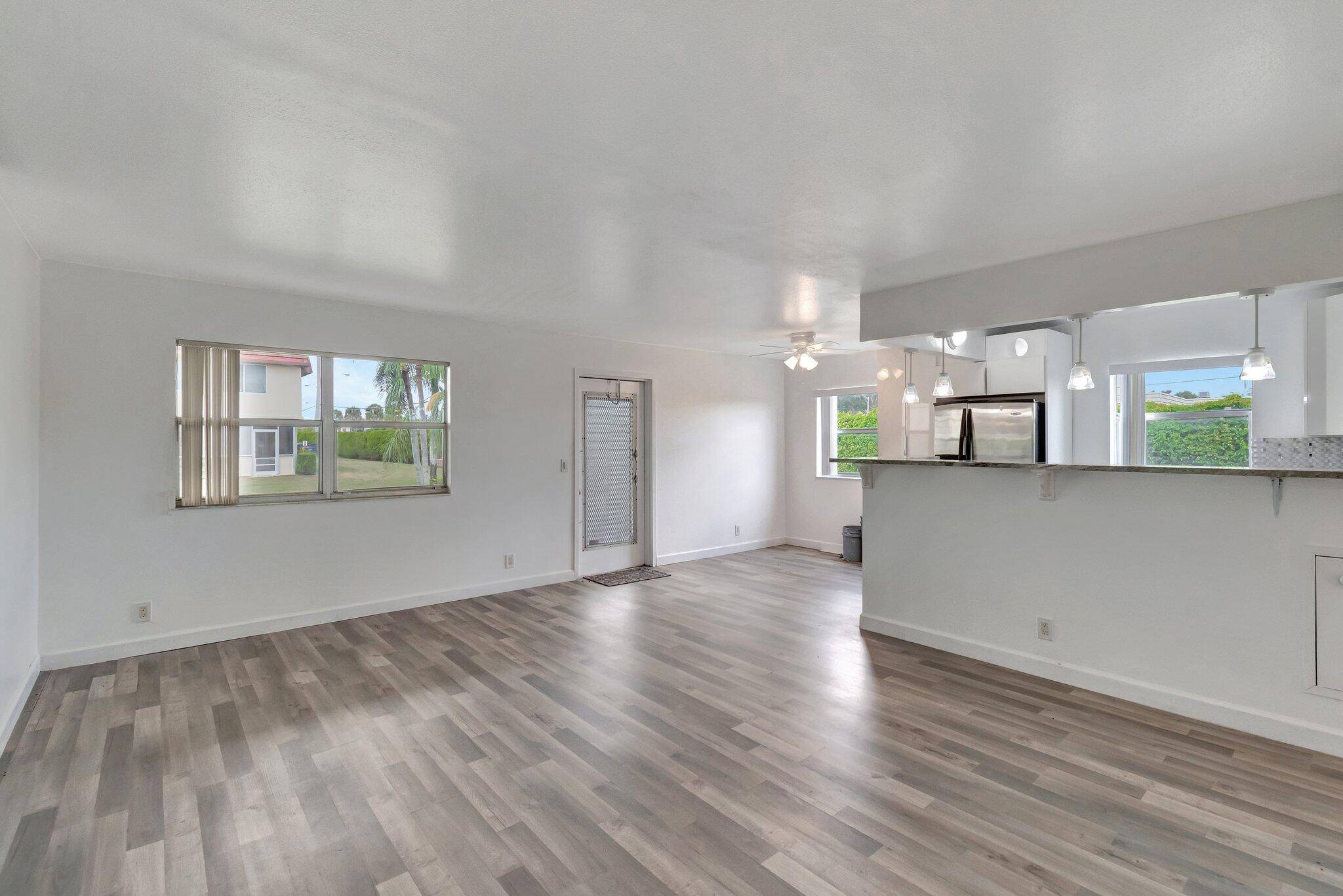 Delray Beach, FL 33484,97 Saxony C