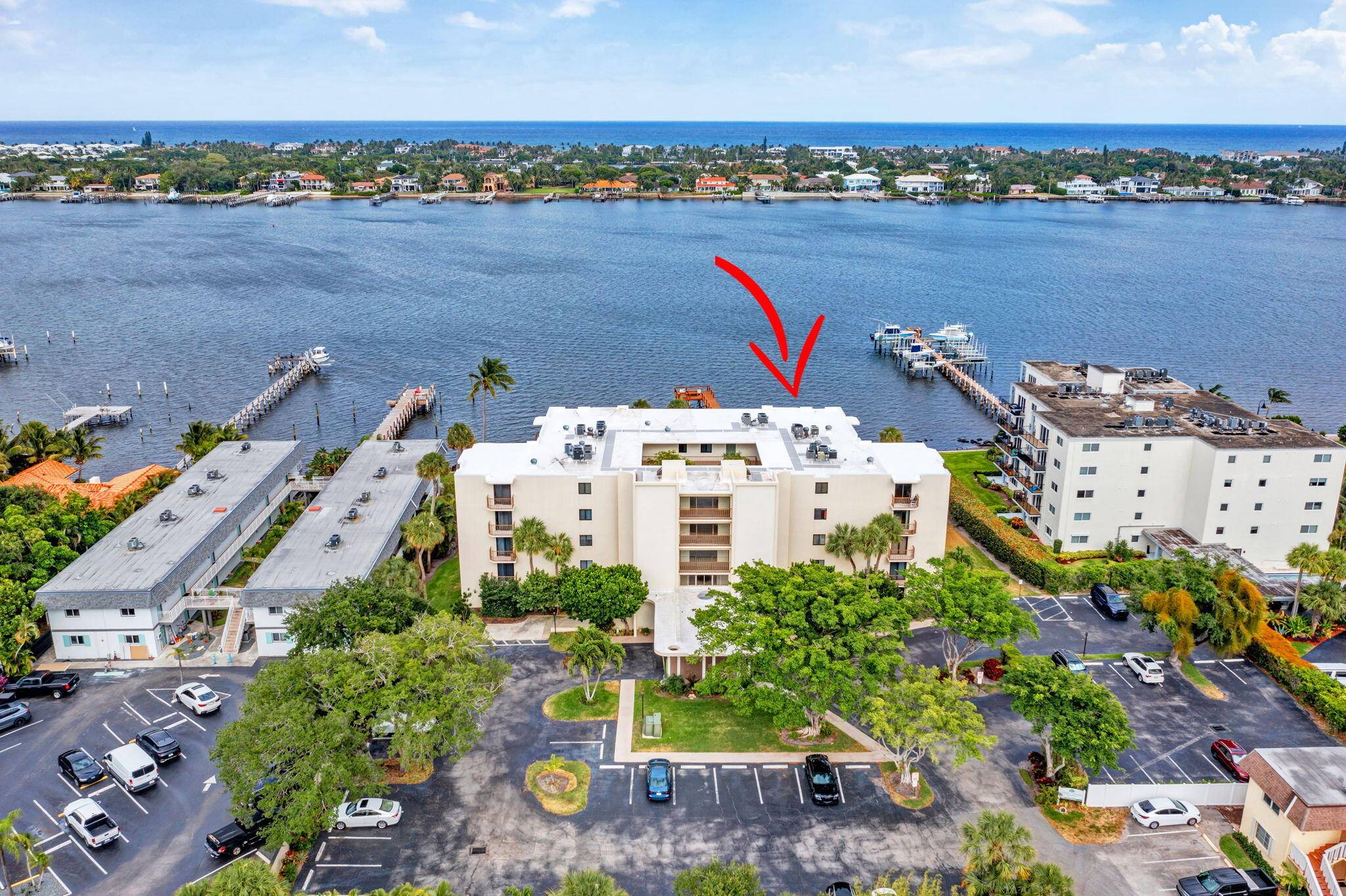 Lantana, FL 33462,1202 S Lake DR 404
