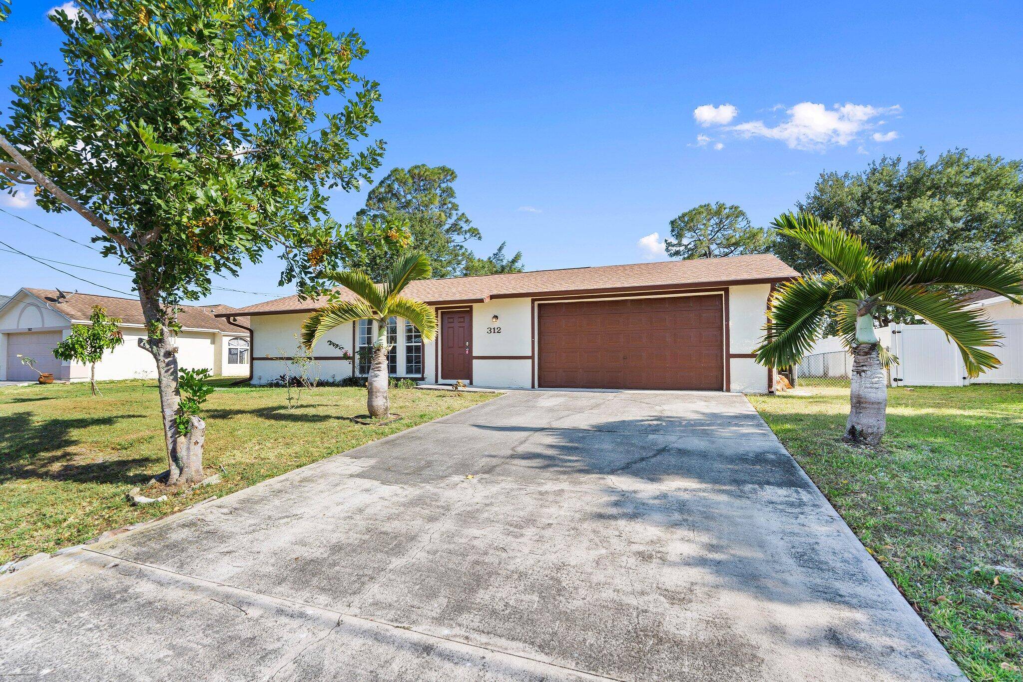 Port Saint Lucie, FL 34983,312 SW Carter AVE