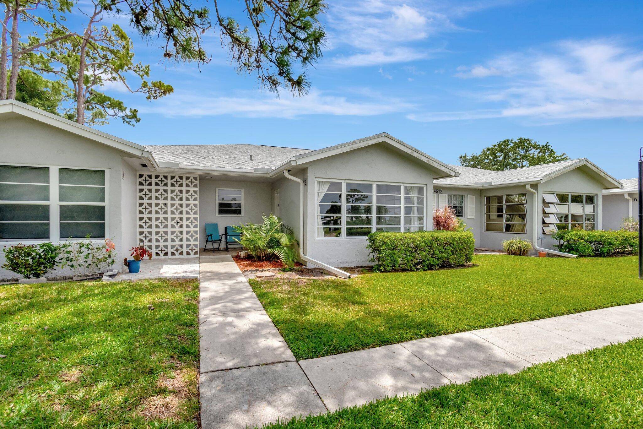 Delray Beach, FL 33484,14612 Canalview DR B