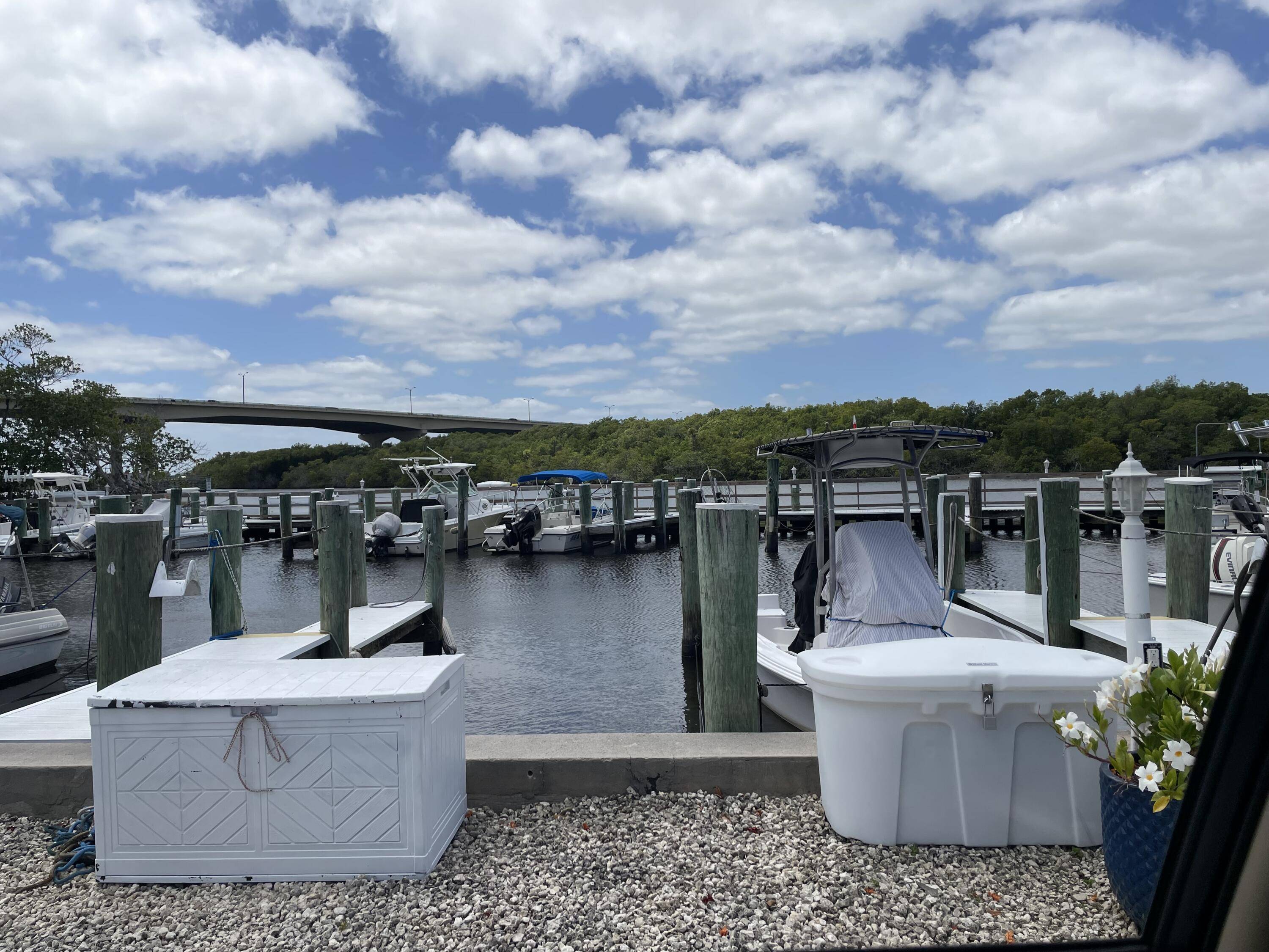 Stuart, FL 34994,3500 S Kanner HWY 132