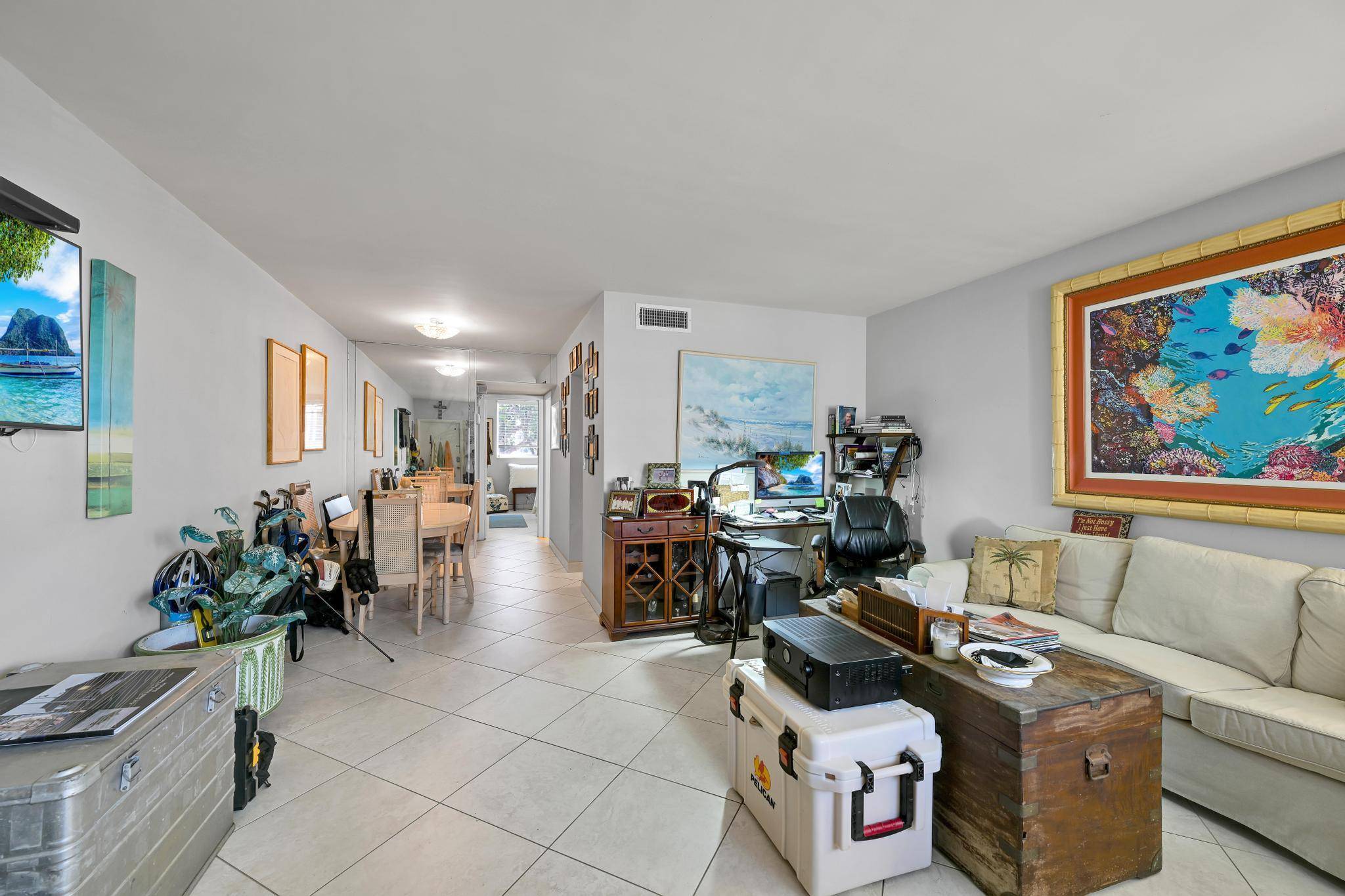 Palm Beach, FL 33480,2565 S Ocean BLVD 219