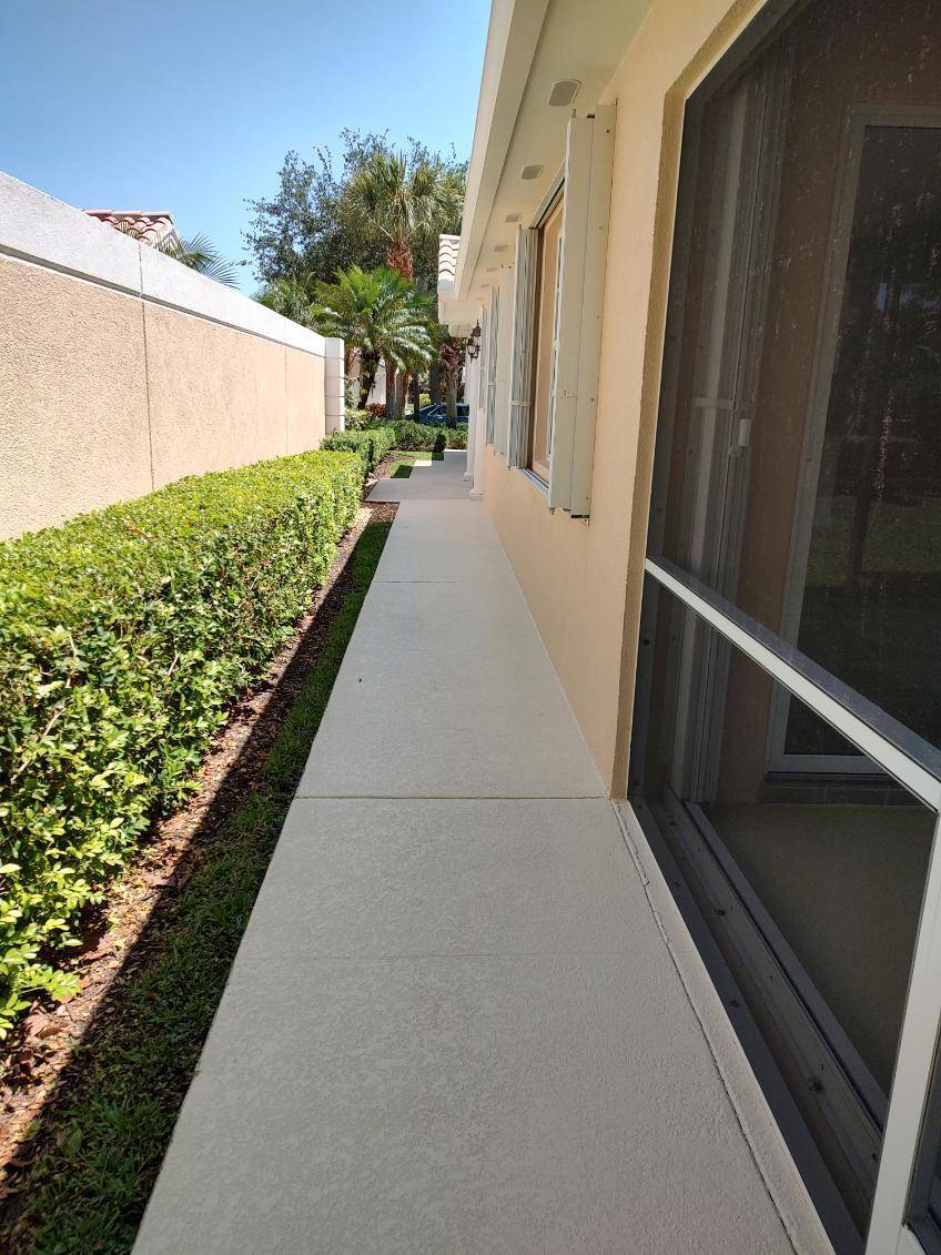 Wellington, FL 33414,8165 Quito PL