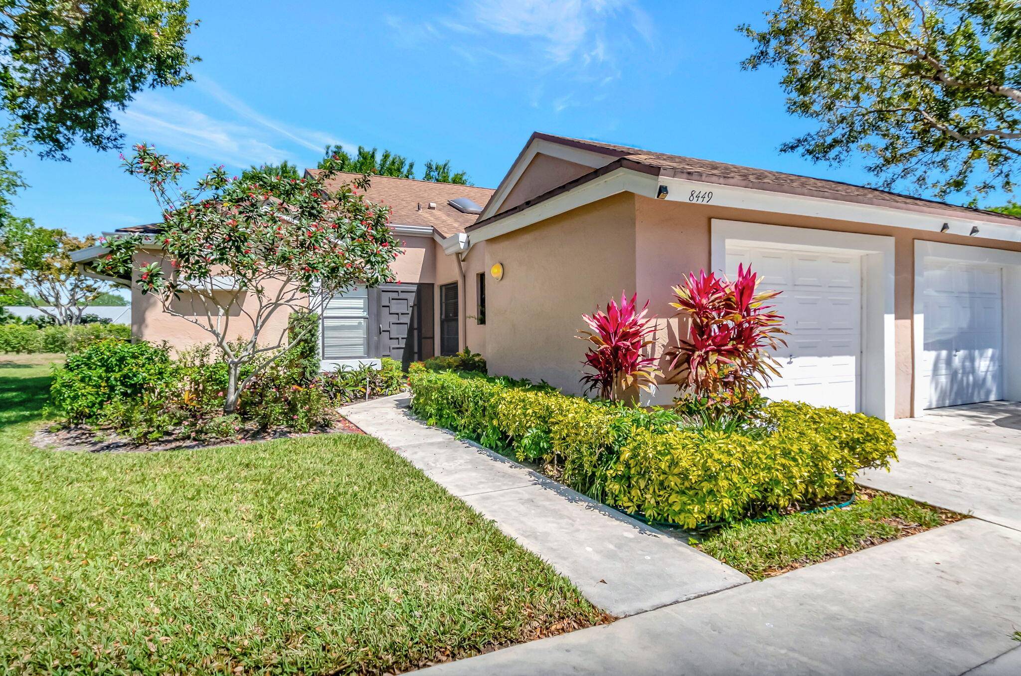 Boca Raton, FL 33496,8449 Springlake DR