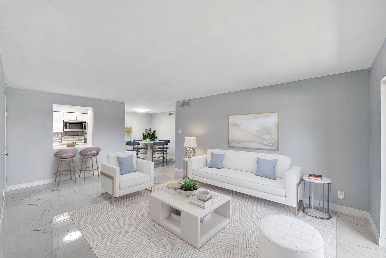 Boynton Beach, FL 33436,9960 Pineapple Tree DR 107