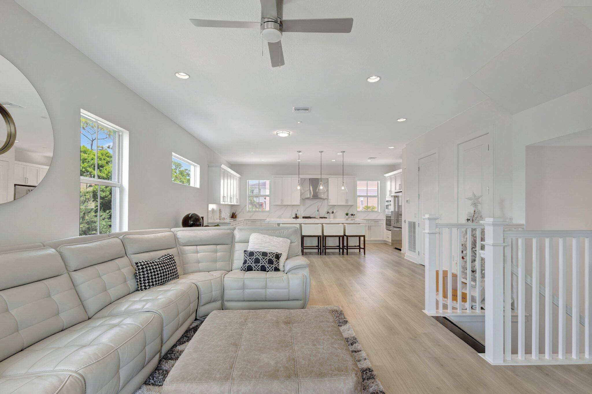 Palm Beach Gardens, FL 33418,5285 Beckman TER