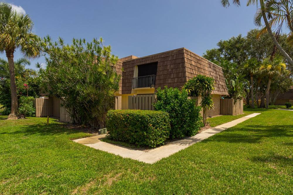 Palm Beach Gardens, FL 33410,818 8th CT