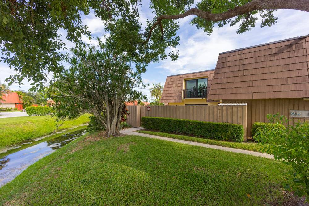 Palm Beach Gardens, FL 33410,818 8th CT