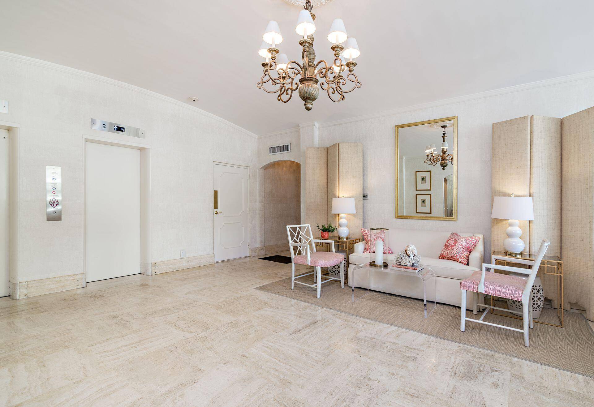 Palm Beach, FL 33480,354 Chilean AVE 4d