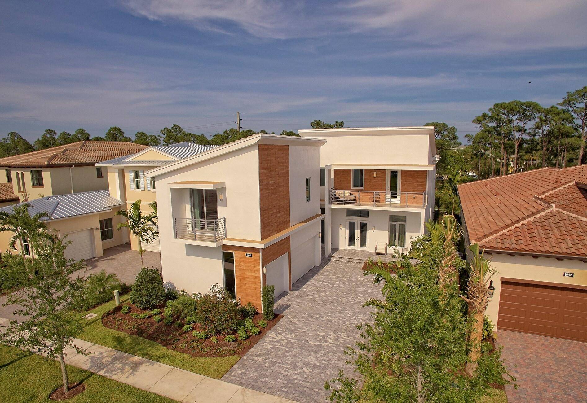 Palm Beach Gardens, FL 33418,1050 Faulkner TER