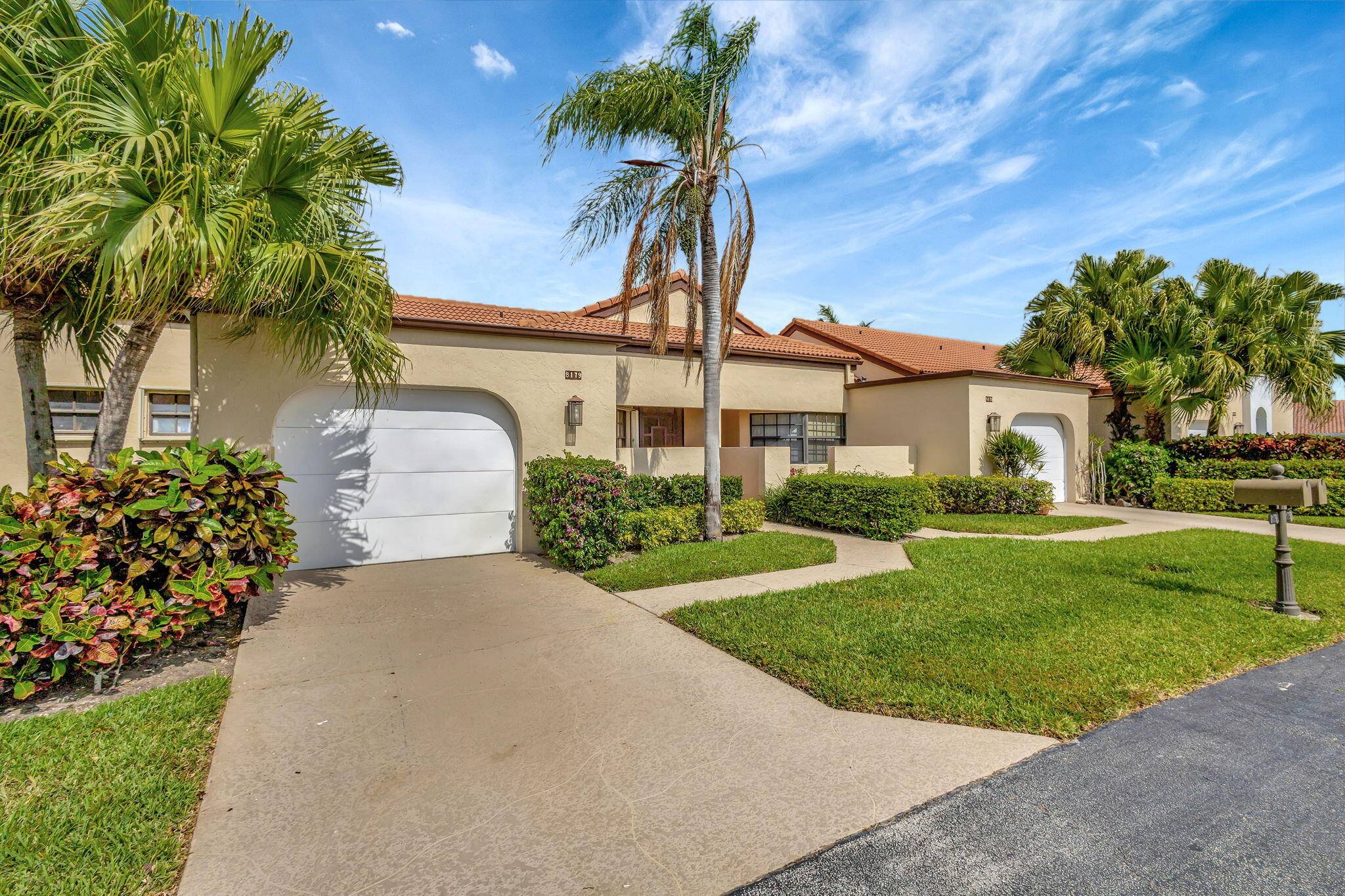 Boynton Beach, FL 33472,8179 Mooring CIR