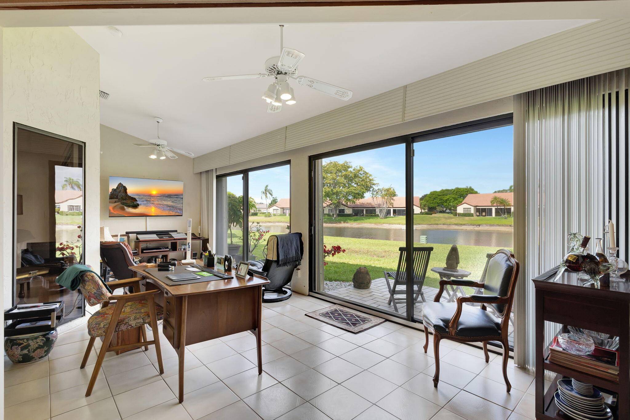 Boynton Beach, FL 33472,8179 Mooring CIR