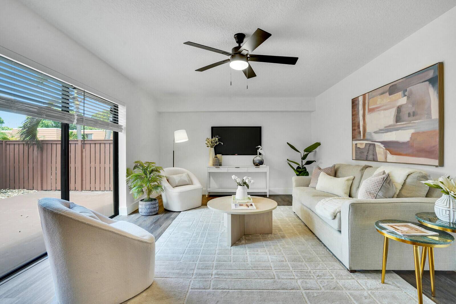 Deerfield Beach, FL 33442,2937 Waterford DR
