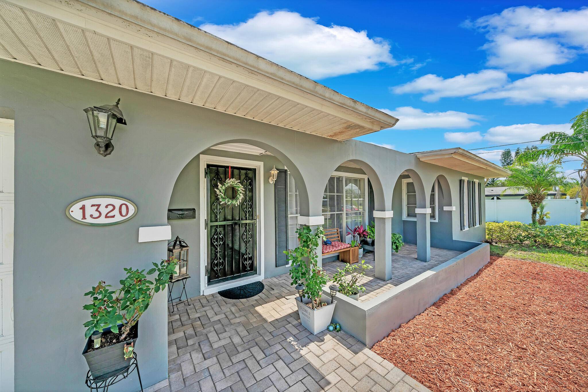 Port Saint Lucie, FL 34953,1320 SE San Sovina TER
