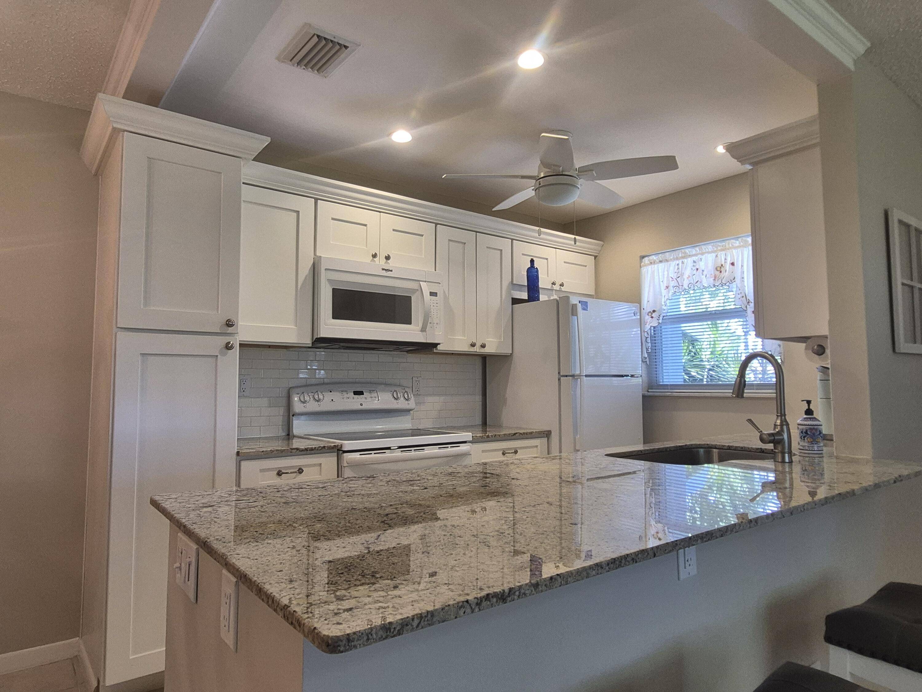 Delray Beach, FL 33445,910 South DR A