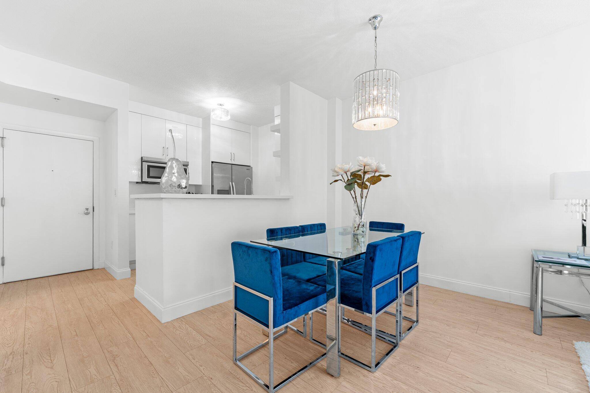 West Palm Beach, FL 33401,550 Okeechobee BLVD 612