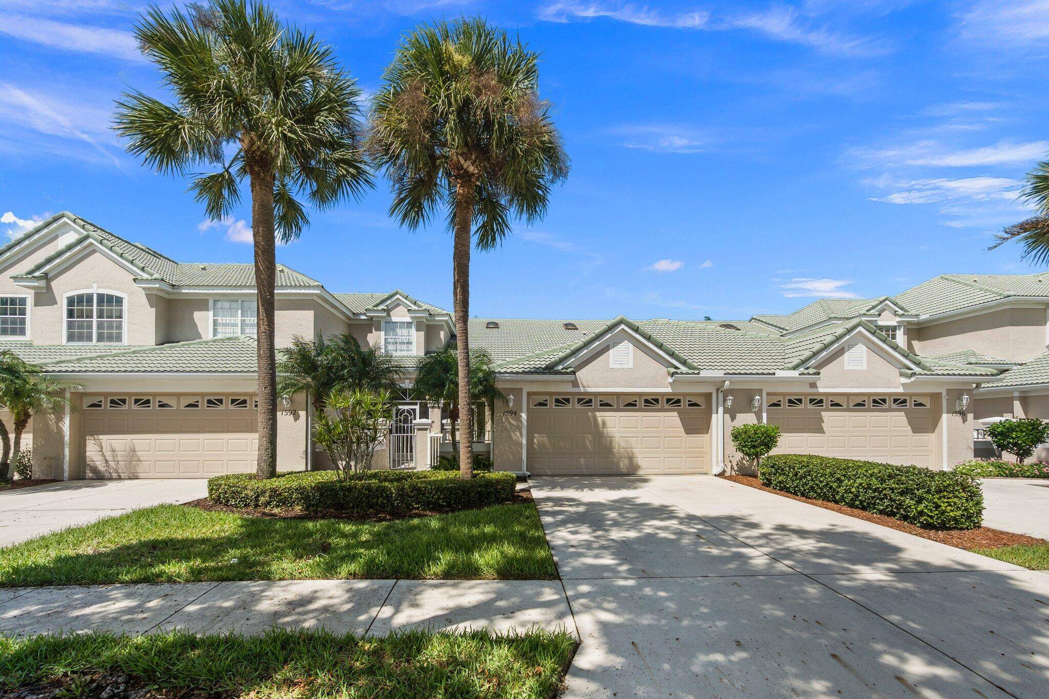 Port Saint Lucie, FL 34986,1594 SW Harbour Isles CIR 77