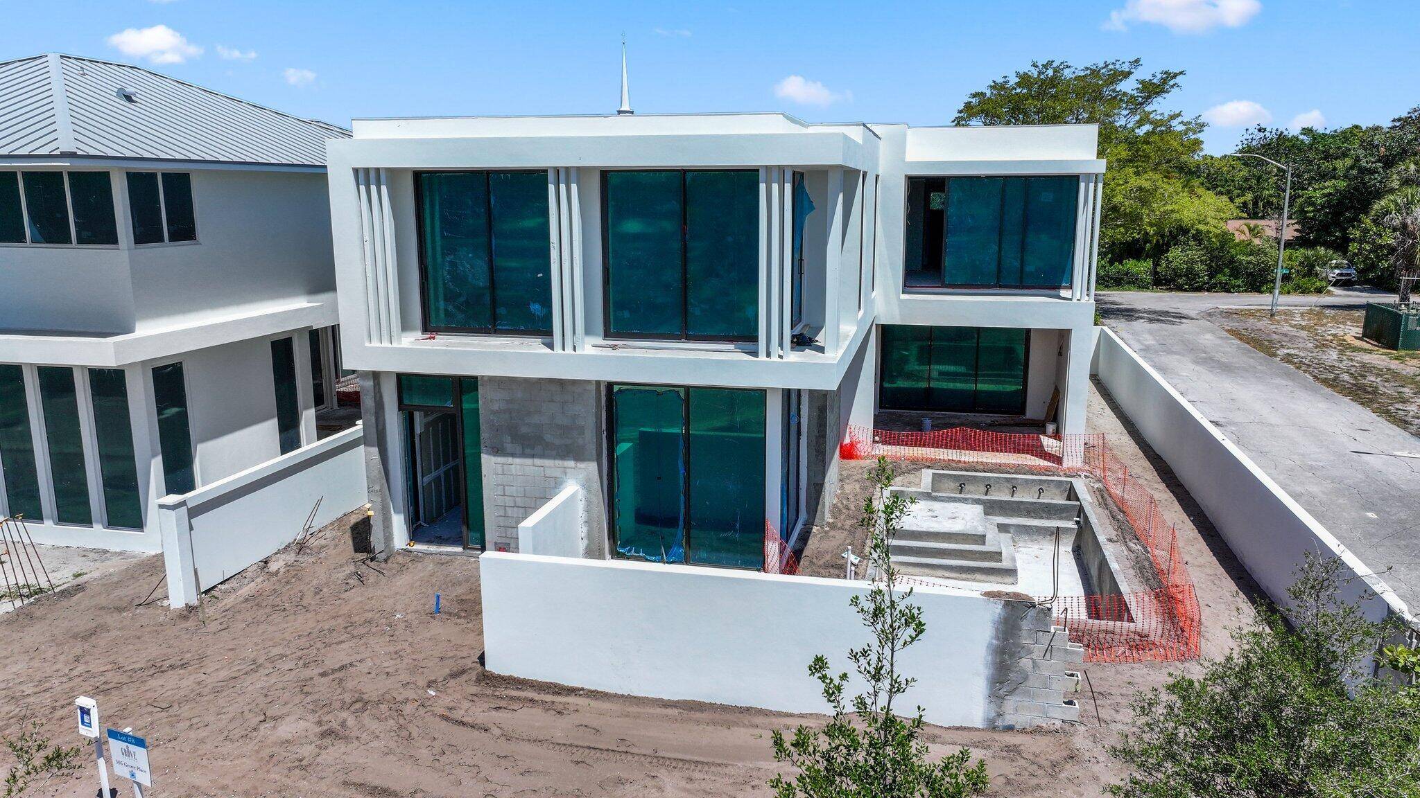 Delray Beach, FL 33444,305 Grove PL