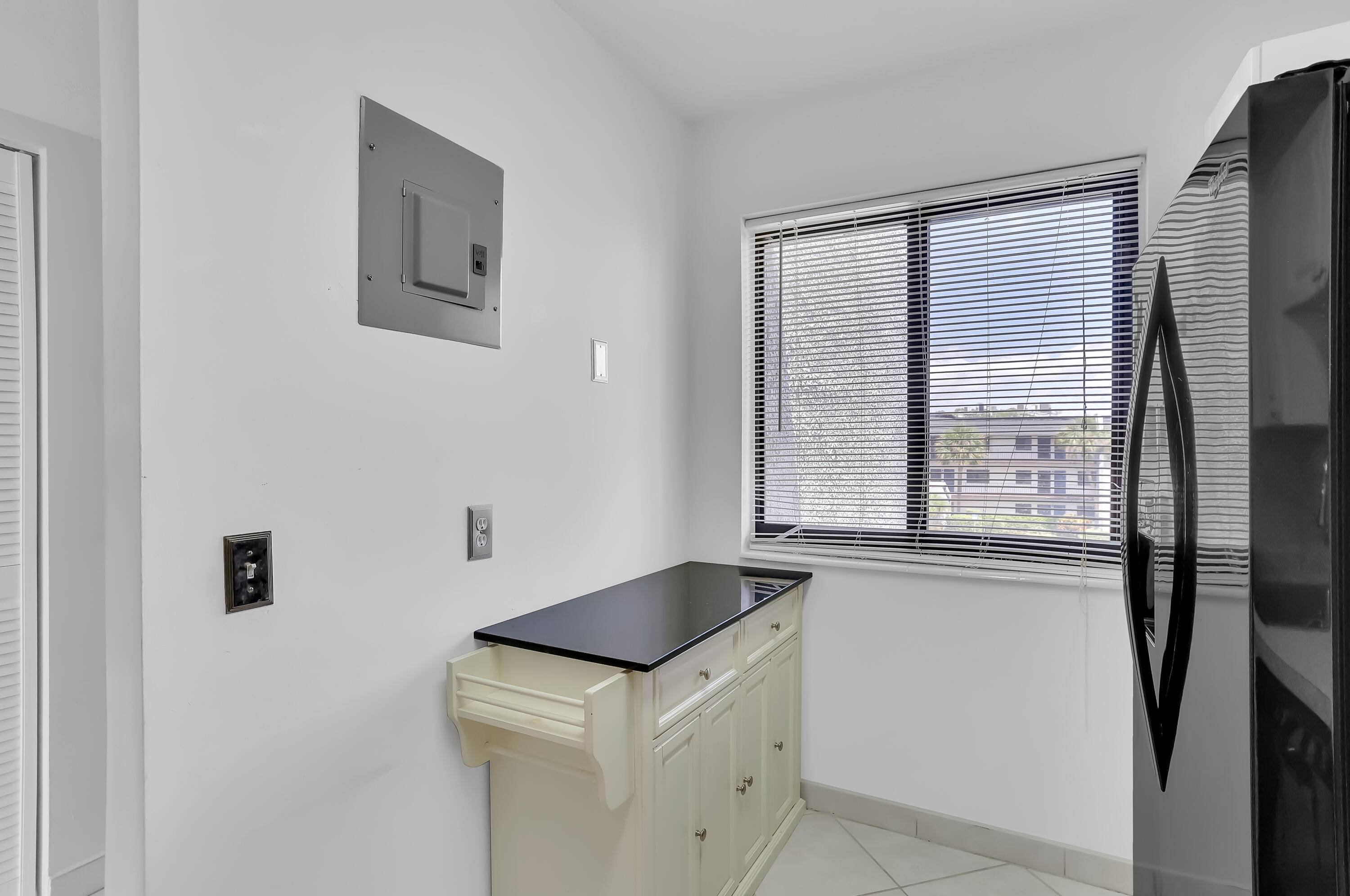 Lake Worth, FL 33467,4290 Deste CT 301
