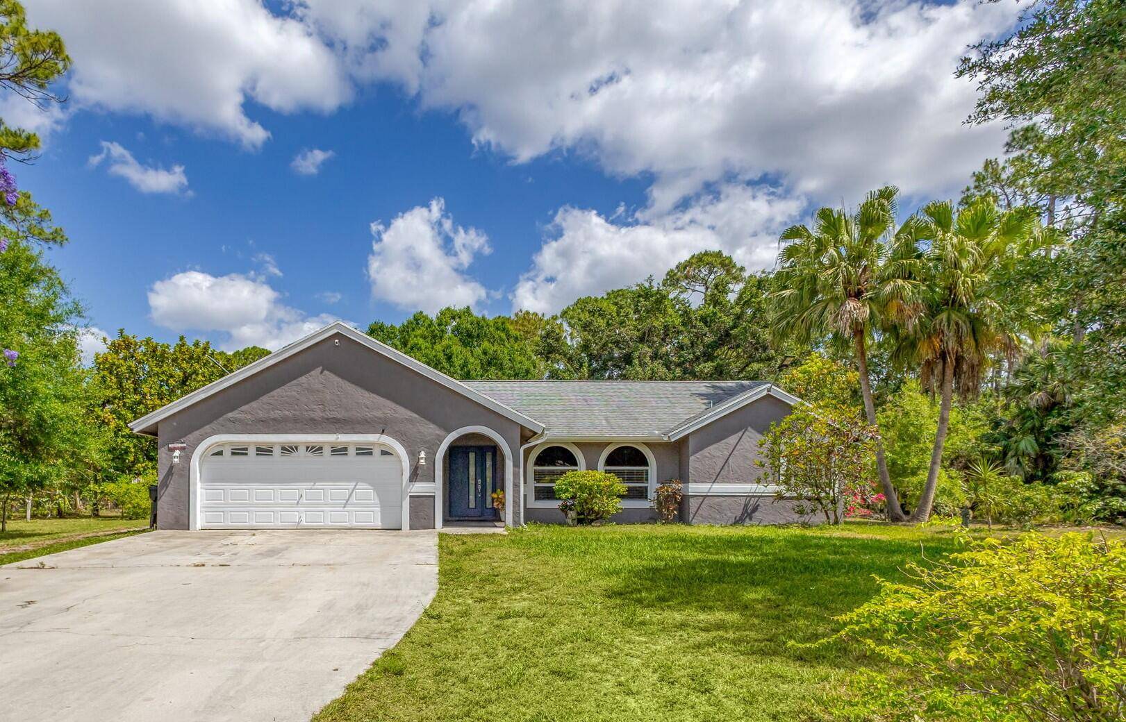 Loxahatchee, FL 33470,16823 Valencia Blvd