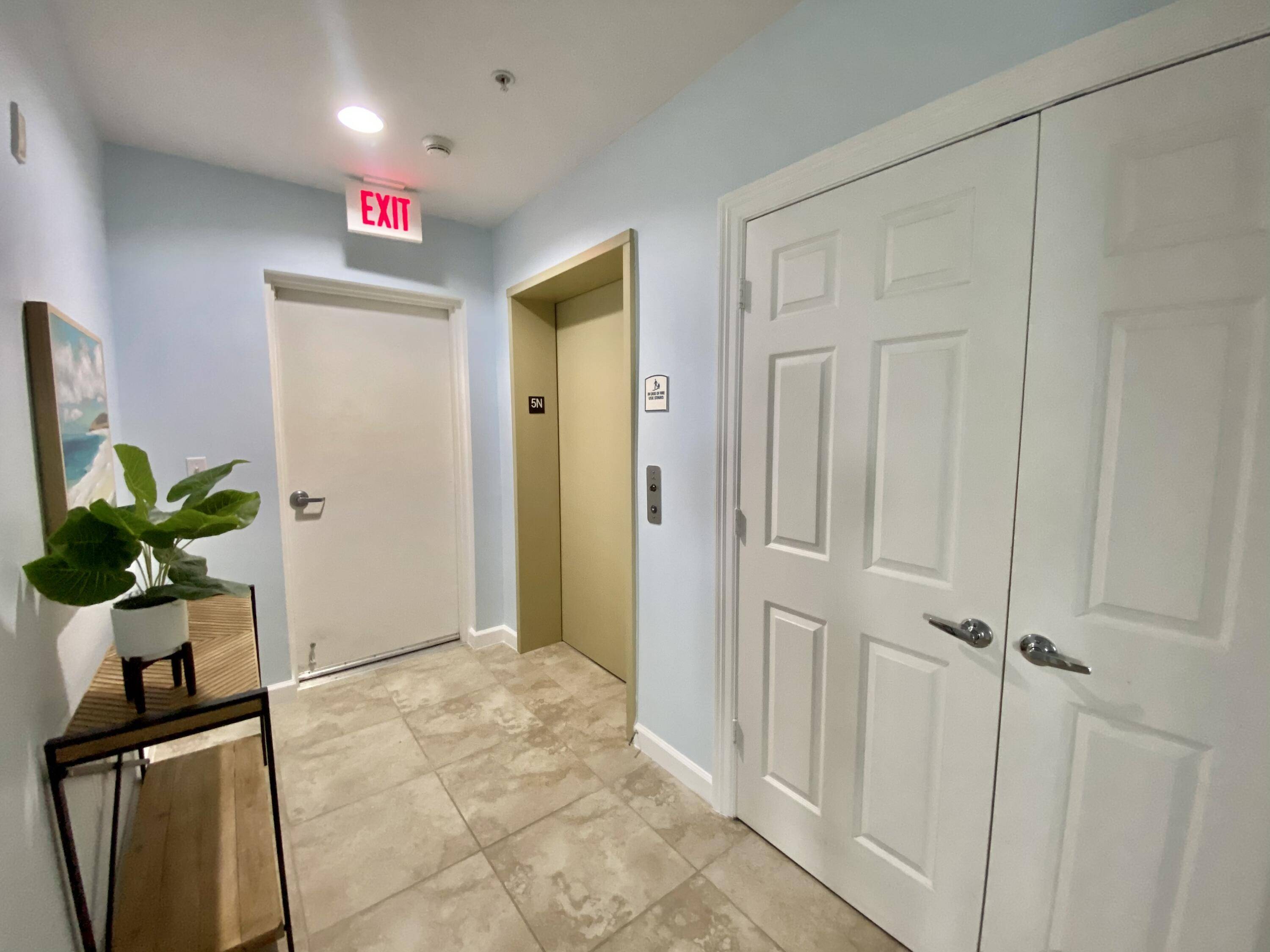 Juno Beach, FL 33408,800 Juno Ocean WALK 502