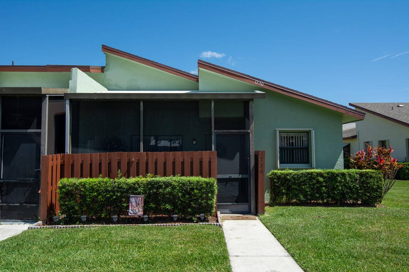Fort Pierce, FL 34982,1730 W Sanderling LN 4