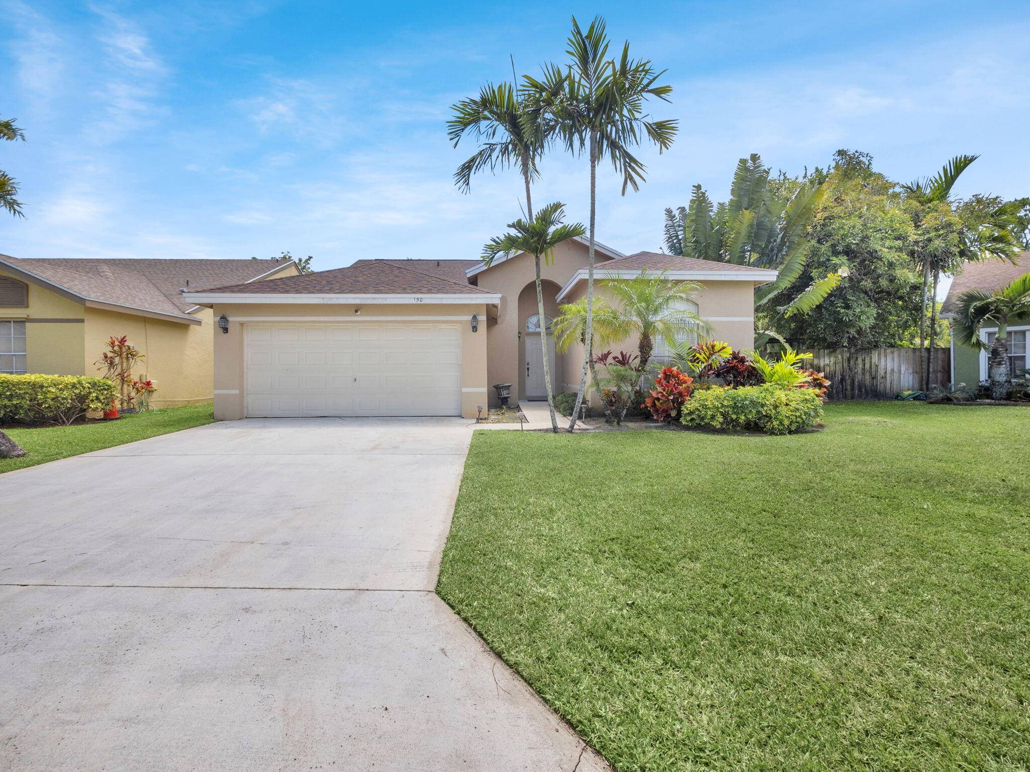Royal Palm Beach, FL 33411,150 Heatherwood DR