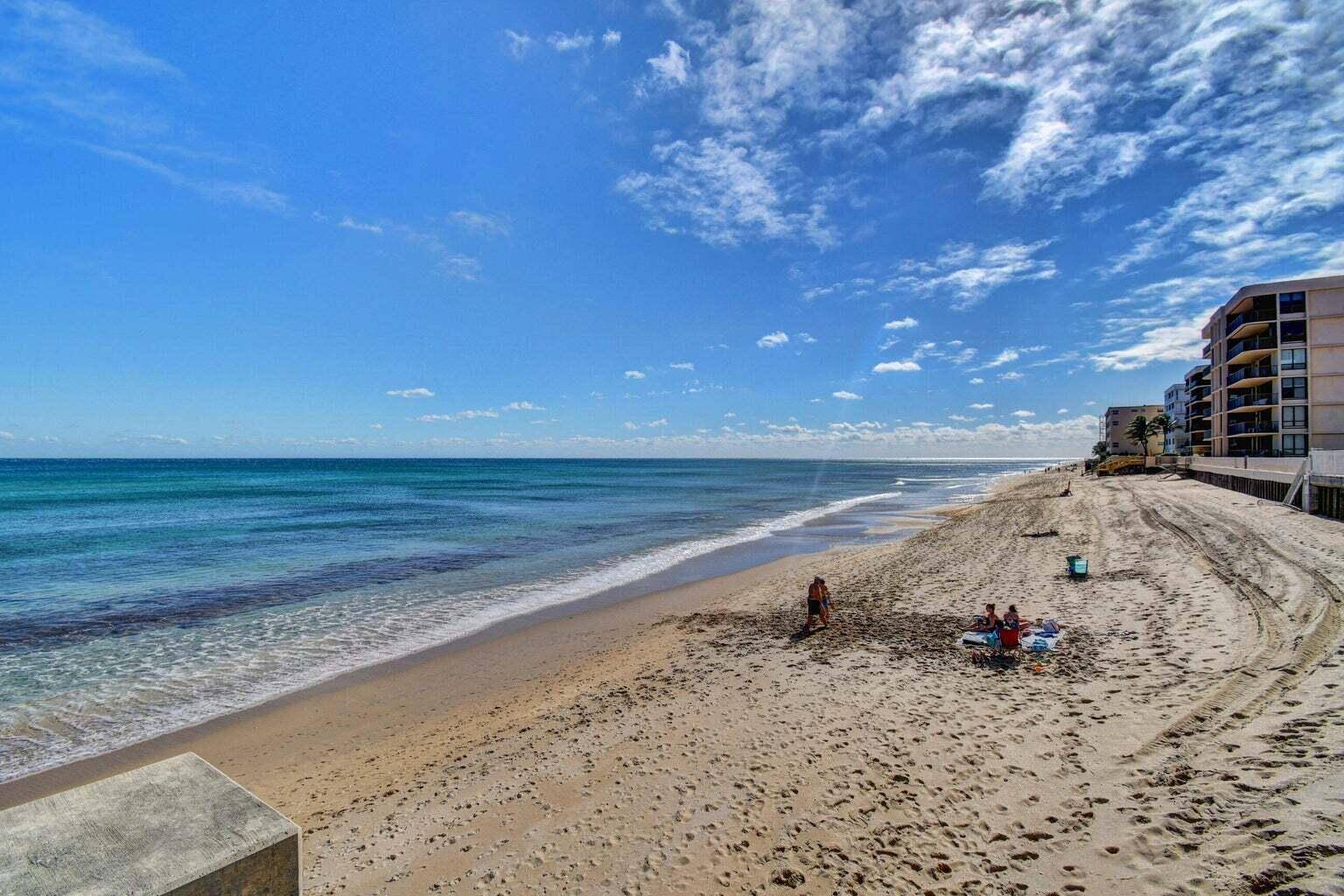 South Palm Beach, FL 33480,3589 S Ocean 512 BLVD 512