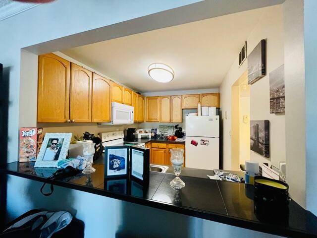 Deerfield Beach, FL 33064,4324 NW 9th AVE 5-1f