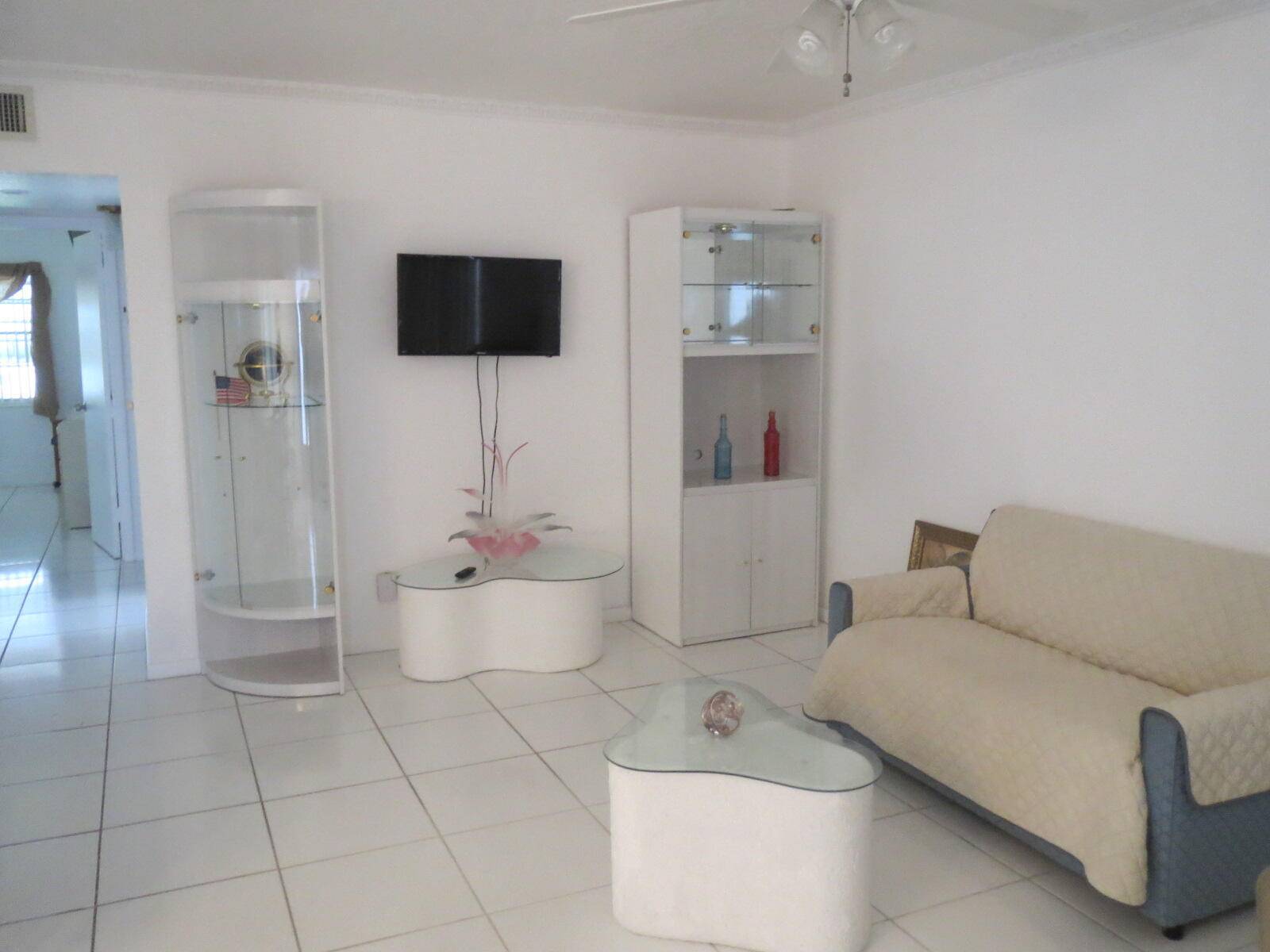 West Palm Beach, FL 33417,184 Coventry H