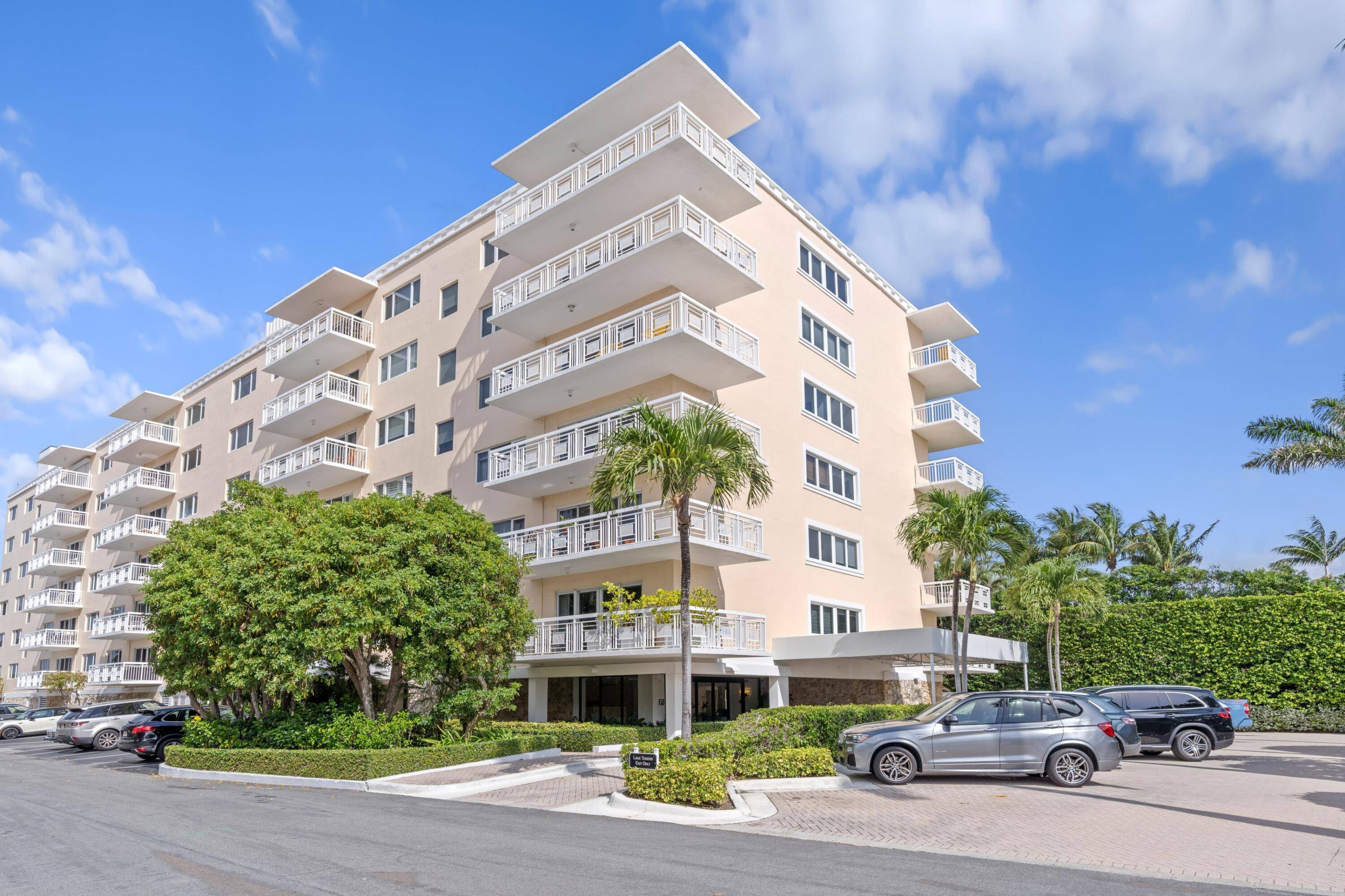 Palm Beach, FL 33480,250 Bradley PL 204