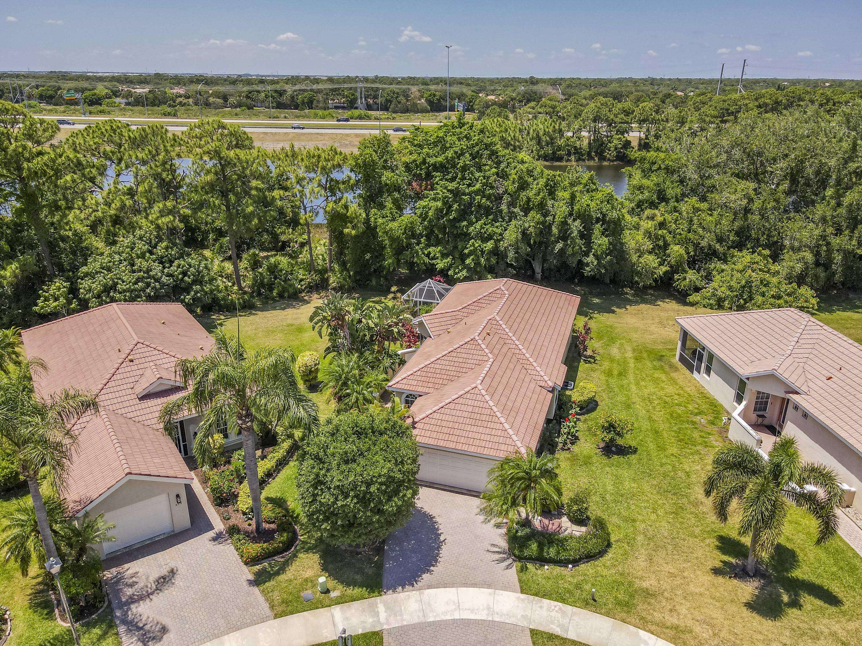 Port Saint Lucie, FL 34986,606 SW Treasure CV