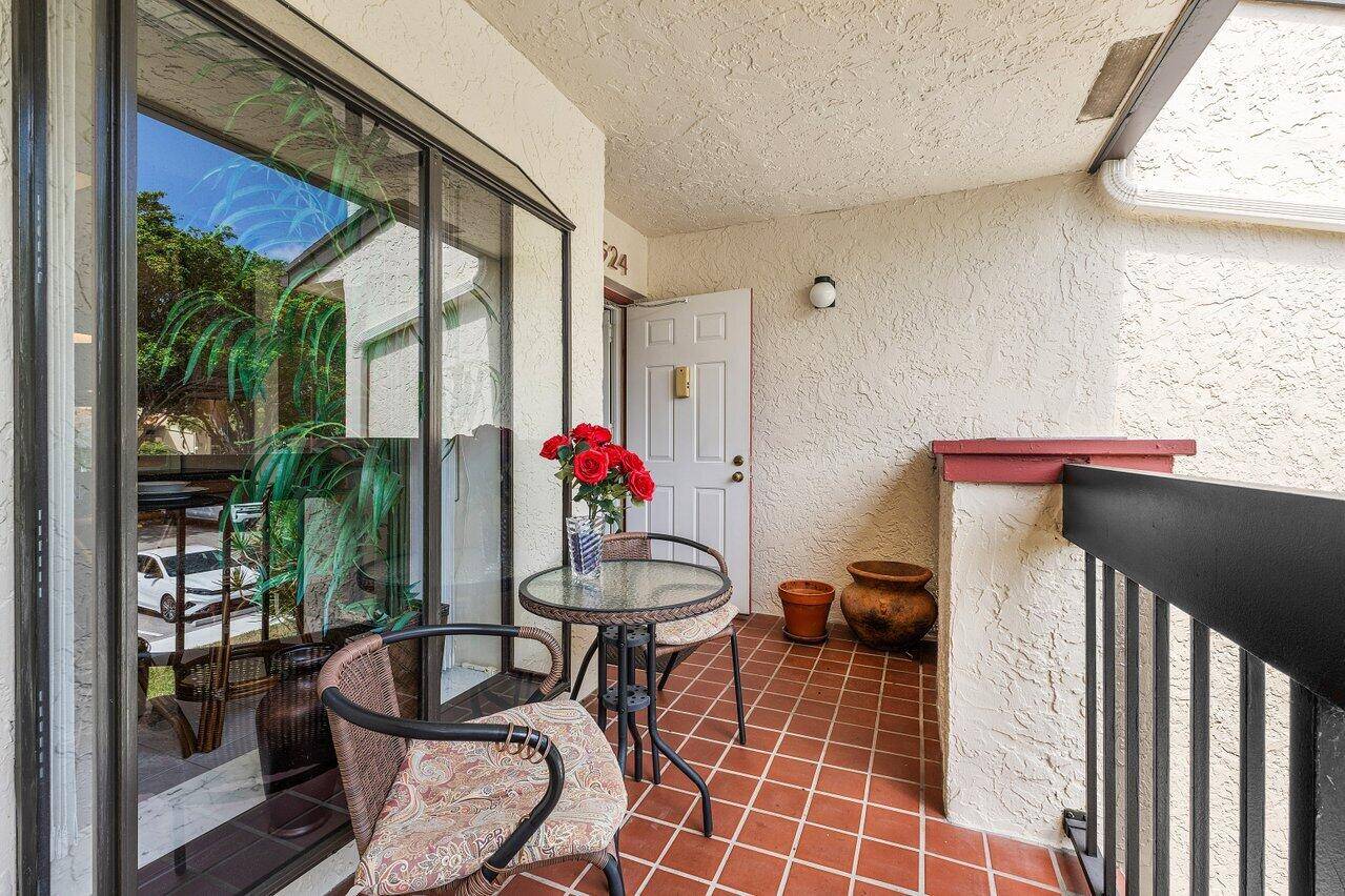 Delray Beach, FL 33484,5153 Oak Hill LN 524