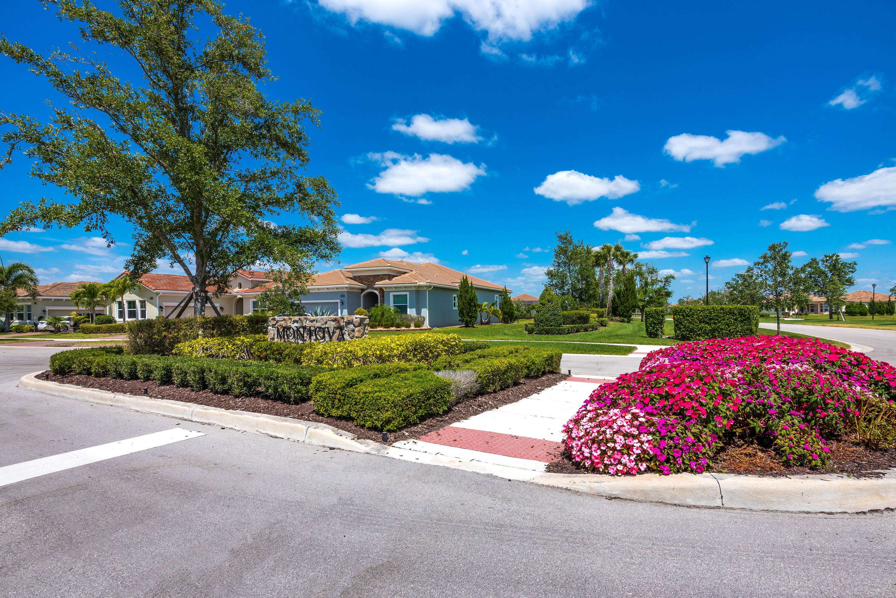 Port Saint Lucie, FL 34987,8762 SW Montova WAY