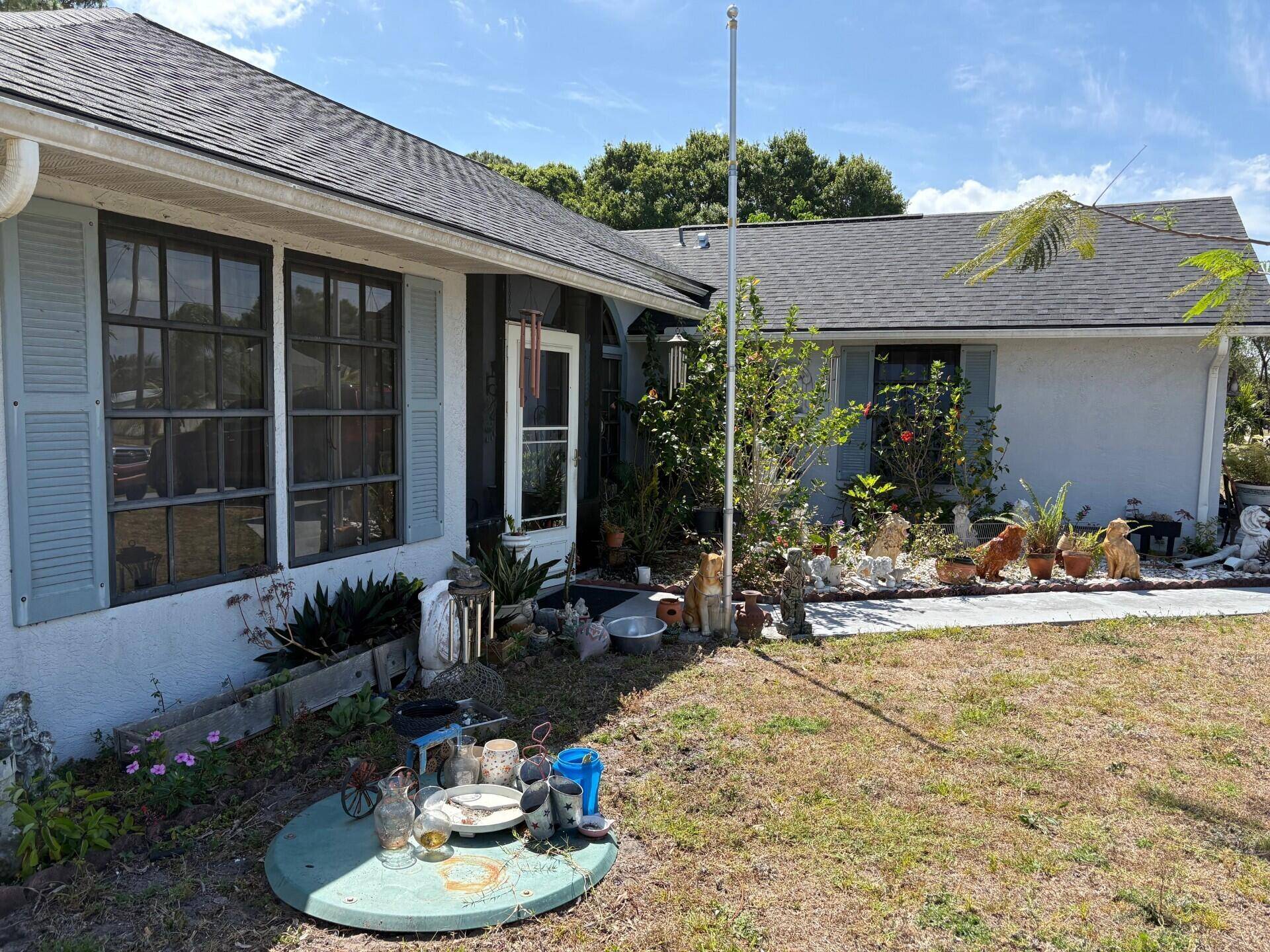 Port Saint Lucie, FL 34983,514 NW Ferris DR