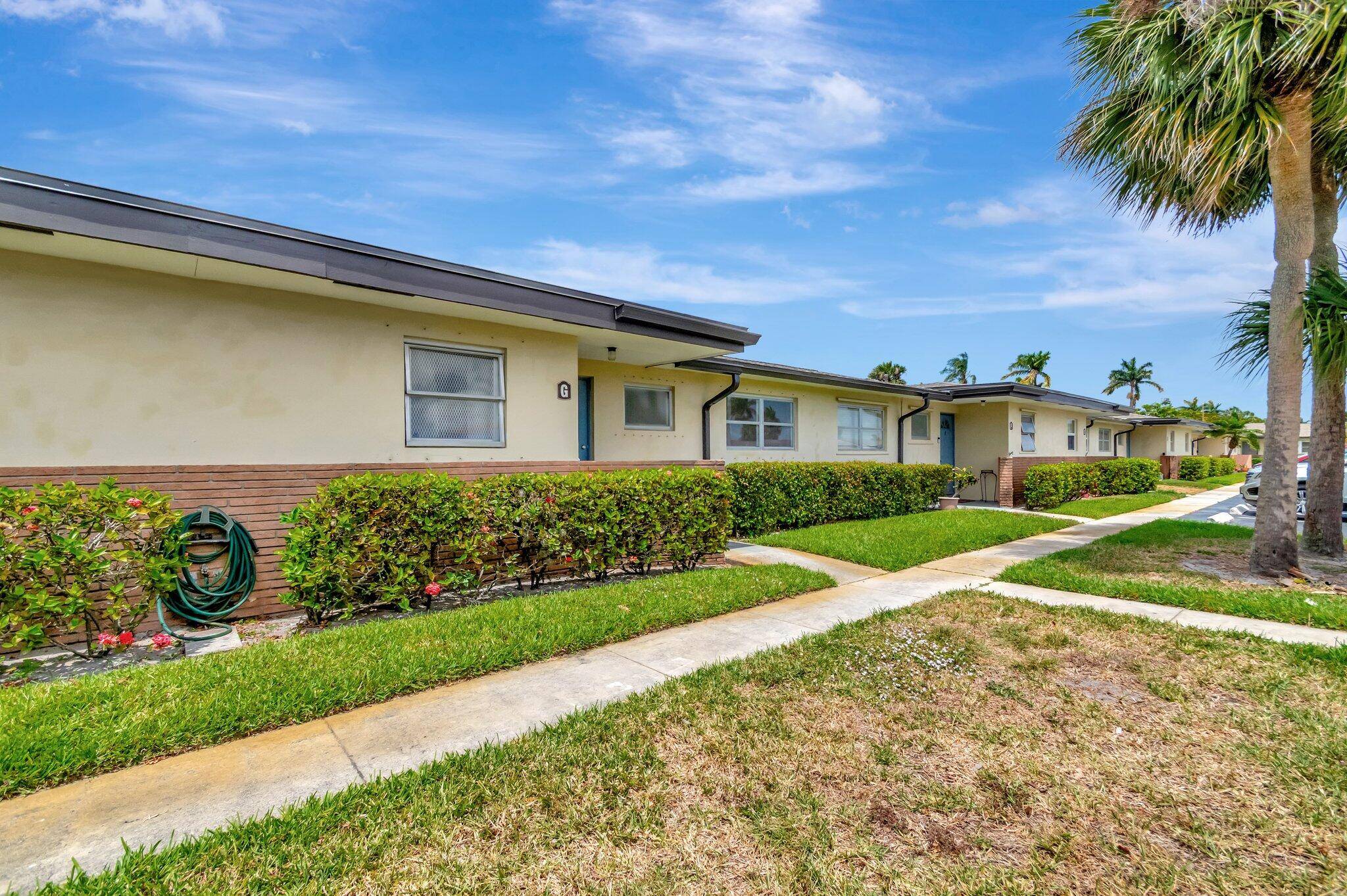 West Palm Beach, FL 33415,2867 W Ashley DR G